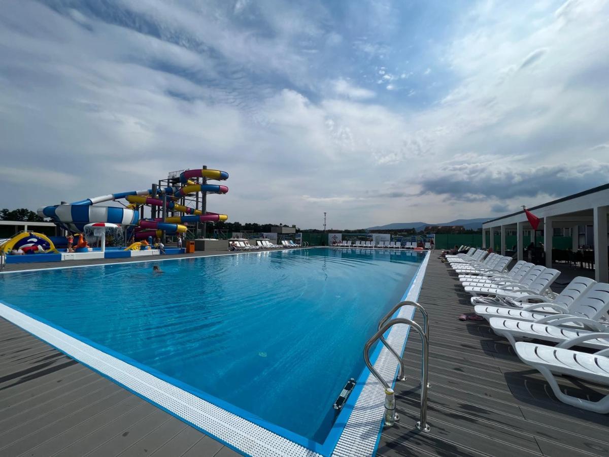 Holiday Park & Resort Cieplice Zdroj Jelenia Gora Exterior photo